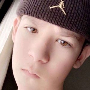 Meet your Posher, Wyatt